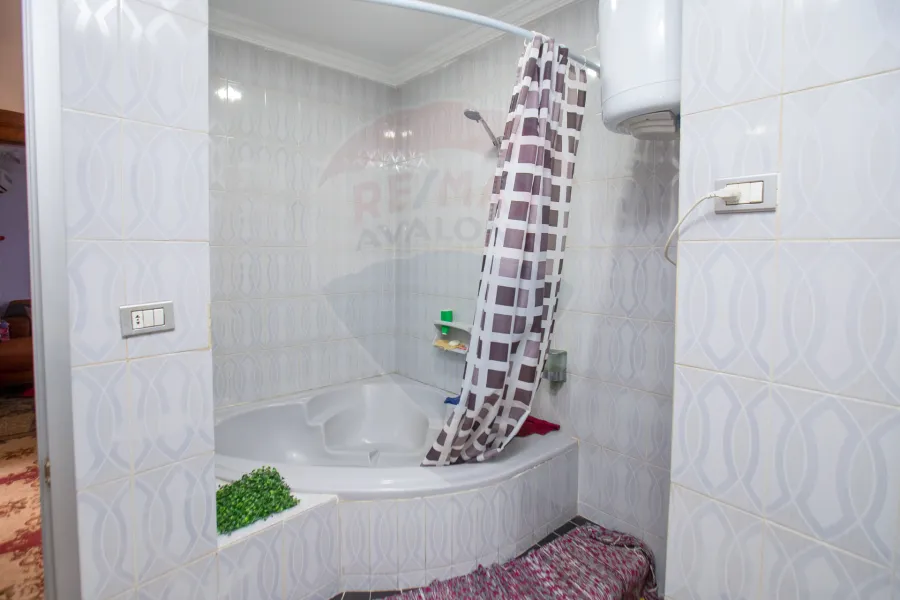 Apartment For sale 165 m sidi bishr (Branched from gamal abd elnaser st )