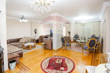 شقة للبيع 600م لوران ( خطوات من ش شعراوي )