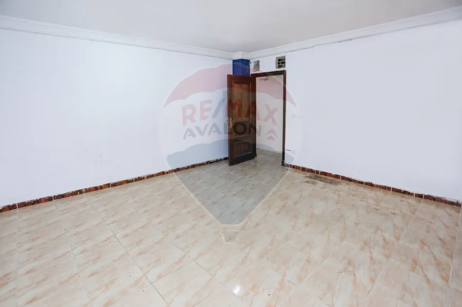 Administrative Apartment for rent 500 m - Jnaklis ( branched From Omar Almokhtar st. )