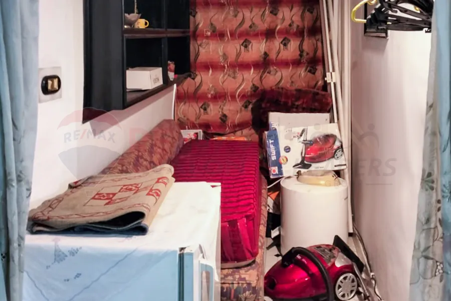 شقة للايجار المفروش 120 م سان ستيفانو (ش احمد شكري)