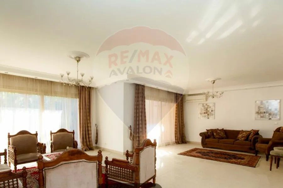 Twin house Villa for sale 450 m King mariout (Alex West Compound)