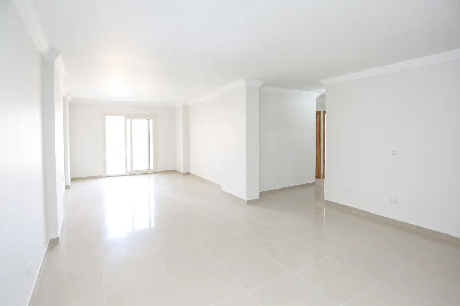 Administrative Unit for rent 275 m Smouha (Green Towers)