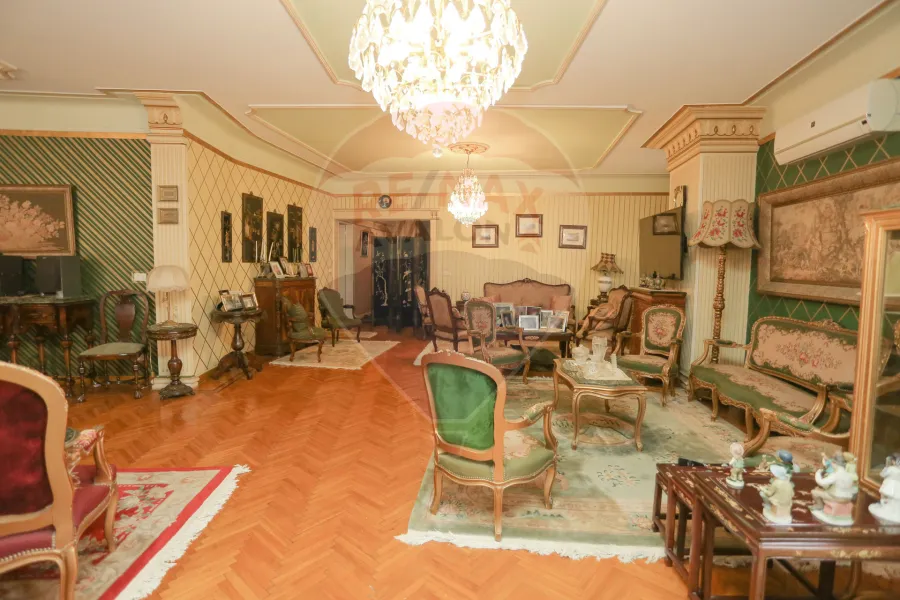 (شقة للبيع 250 م جليم (طريق الحرية