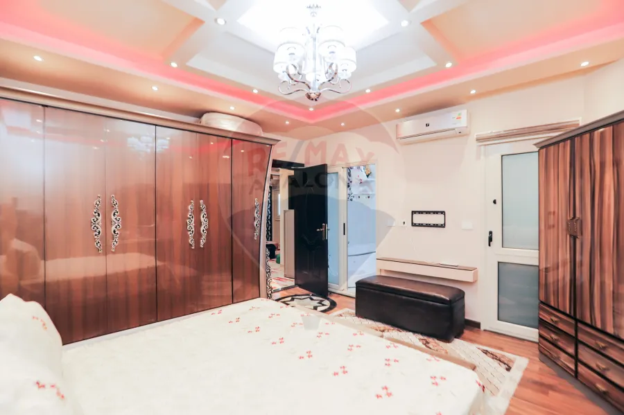 Apartment for sale 288 m Louran (Directly on taram station)