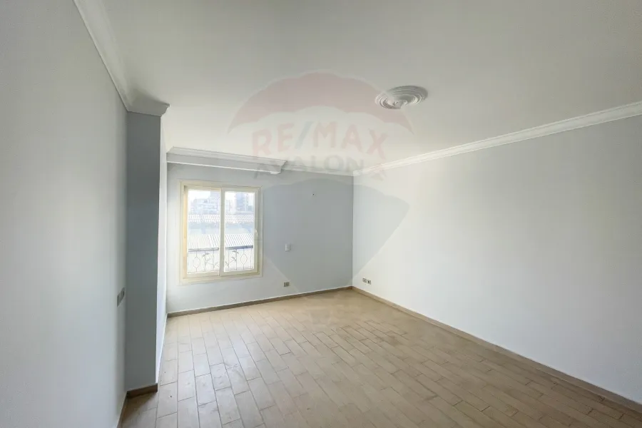 Apartment for rent 241 m Raml Station (Safia zagloul st) -