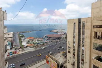 شقه للبيع 125 م سيدي جابر (علي البحر مباشرة) - 3,500,000 ج