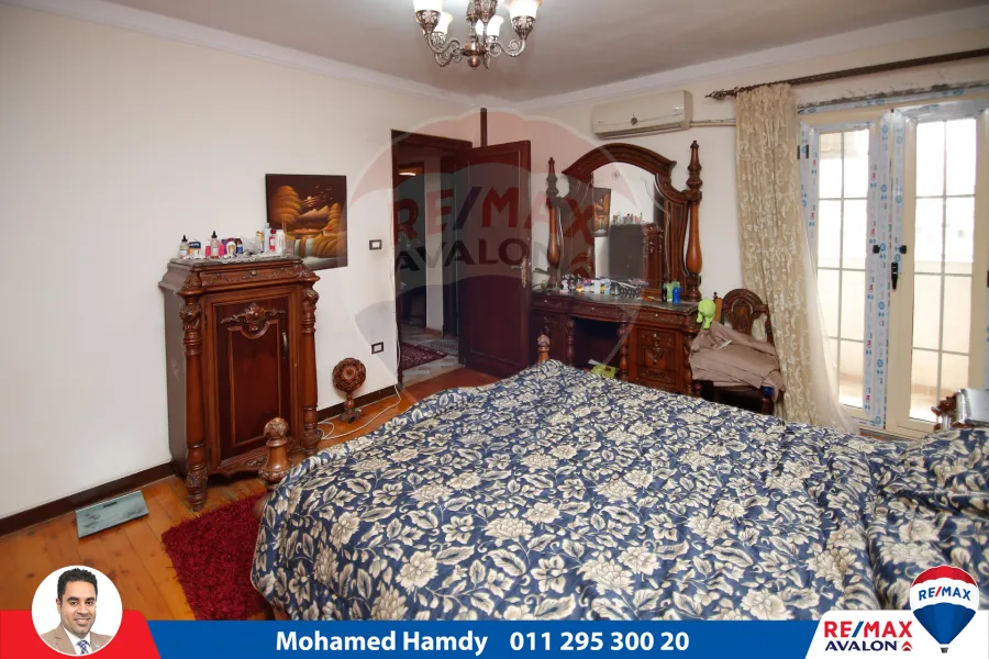 شقة للبيع 145 م محرم بك (ش قناة السويس)