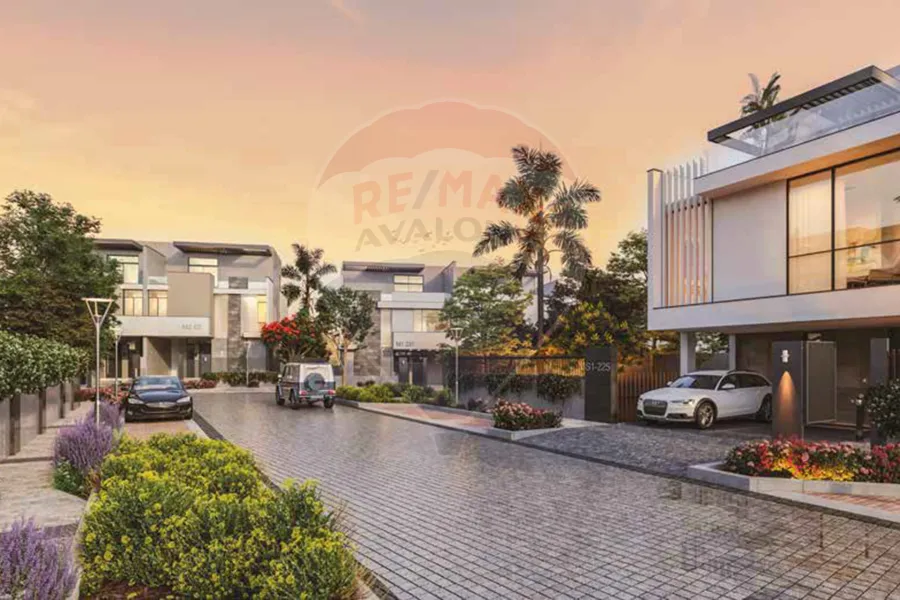 Townhouse for sale 228 m - (Alex West - El Ghoneimy)