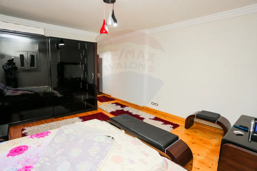 Furnished apartment for rent 230 m Gleem ( branched from the sea-steps from the tram)