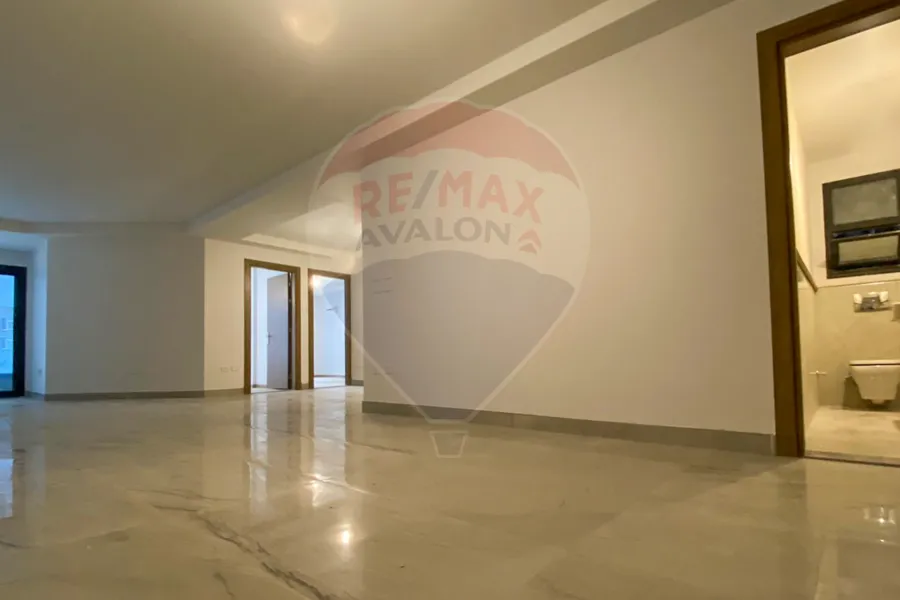 شقة للبيع (سكاي لاين) سموحة 169 م