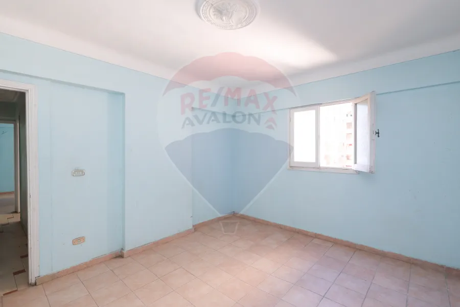 شقة للبيع  140 م  ميامي (متفرع من اسكندر ابراهيم)