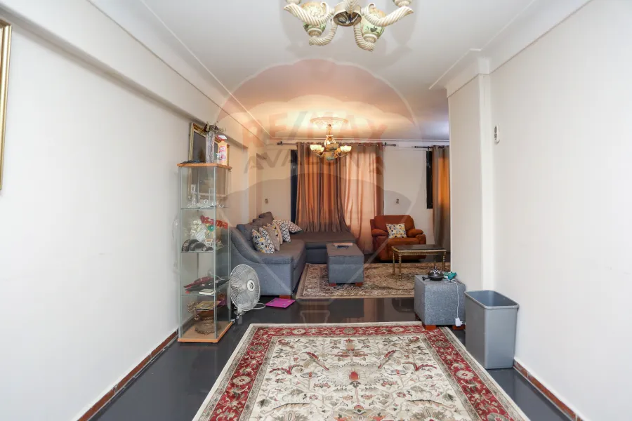 Licensed apartment for sale 150 m Smouha (Kamal El-Din Salah st.)