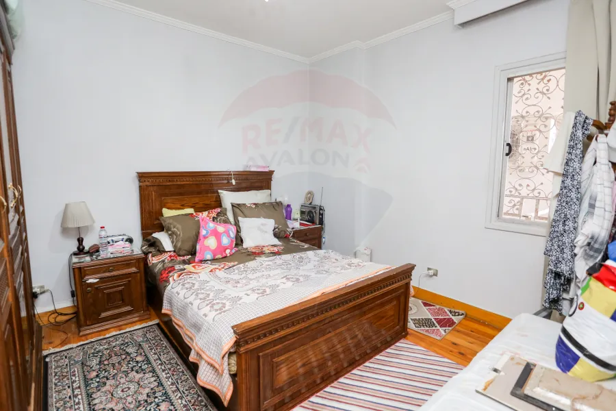 Apartment for sale 170 m Mostafa Kamel (directly on the tram)