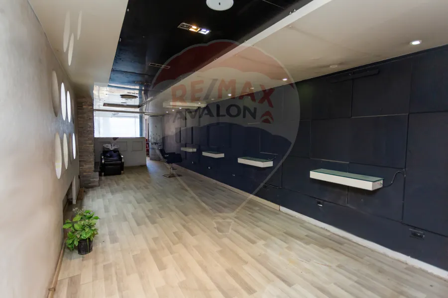 Shop for rent 182 m Loran (Abdel Salam Arif St.)