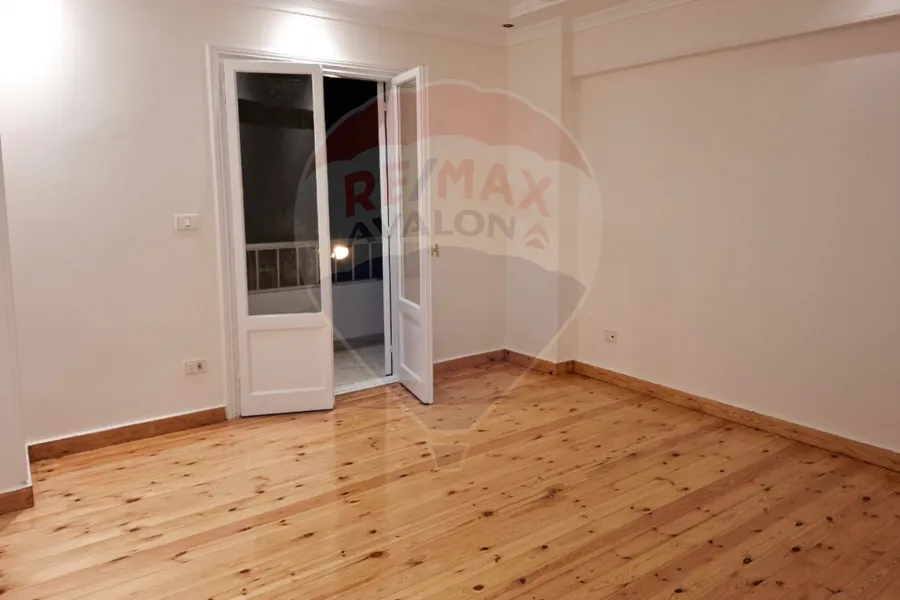 Apartment for sale 105 m Smouha (next to Andalusia Hospital)