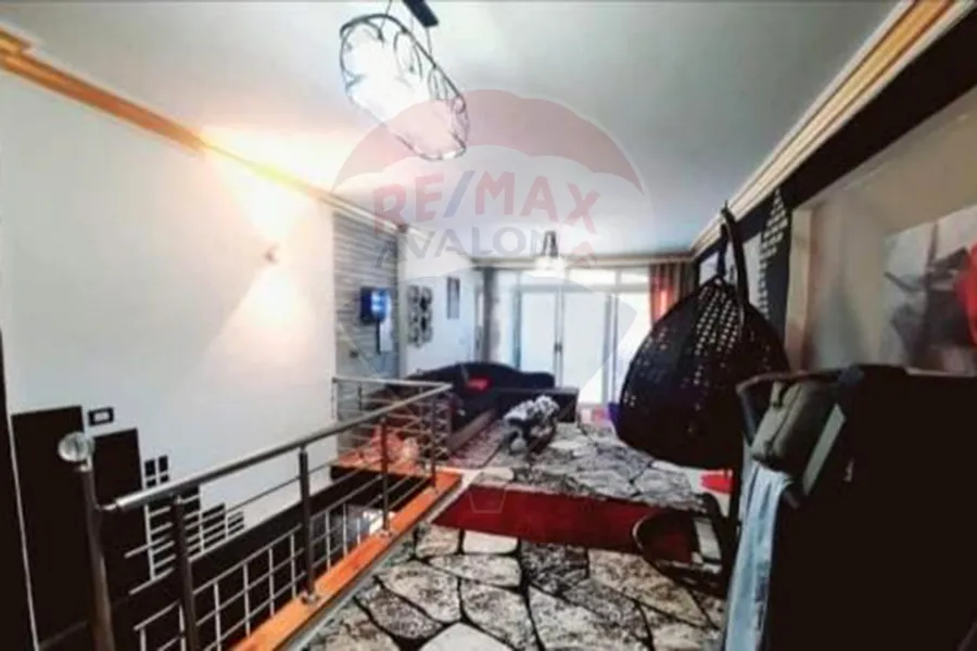 شقة دوبلكس للبيع 270 م المندرة (متفرع من ش جمال عبد الناصر)