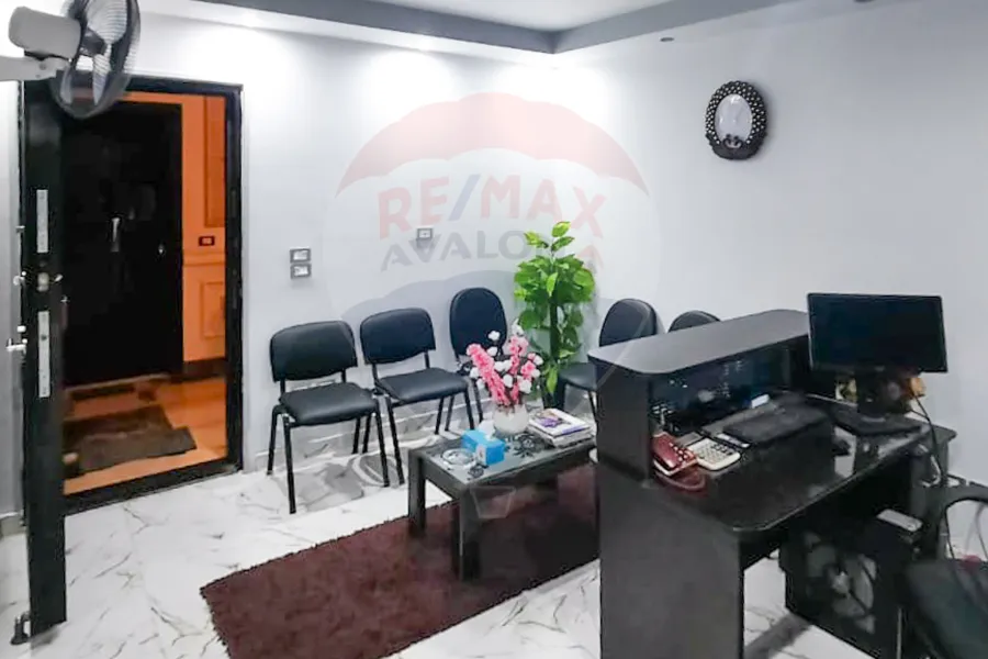 Administrative unit for sale, 130 m, Raml Station (Shakour St.)
