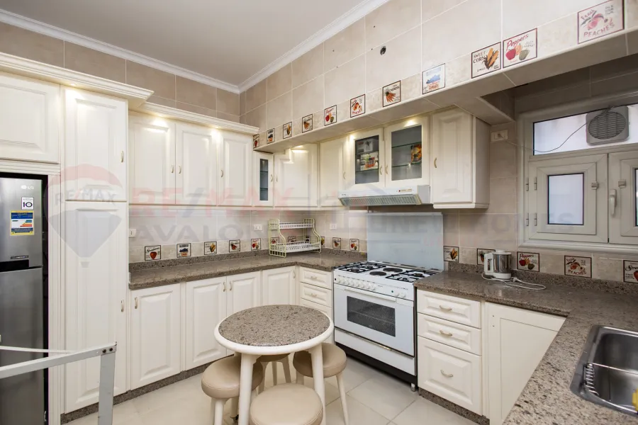 Apartment for sale 176 m Louran (directly on the sea)