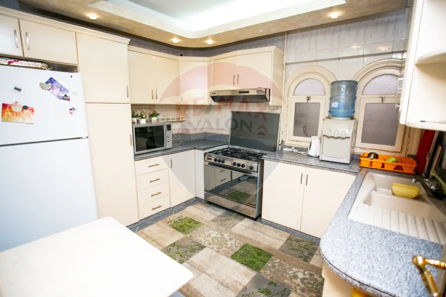 شقة للبيع 186 م  وابور المياه (ش جلال الدين الدسوقي)