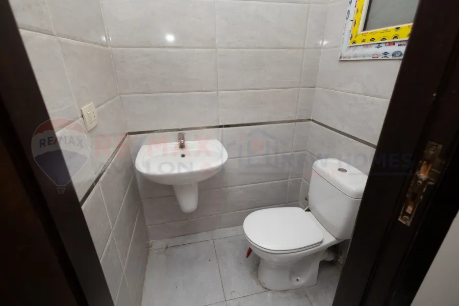 Apartment for rent 175 m Al-Ibrahimia (steps from Sporting Club)