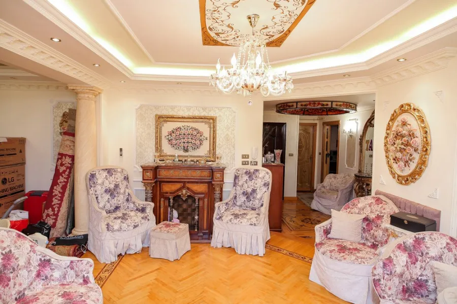 Apartment For Sale 180m Smouha - Branched From Zaki Ragb St.