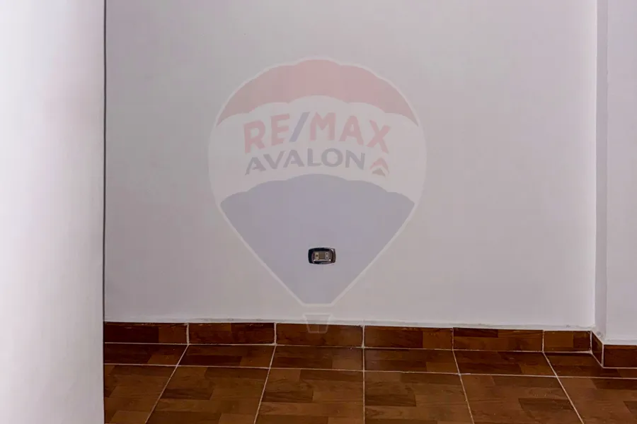 Apartment for rent 190 m El-Eqbal (Near Victoria college)