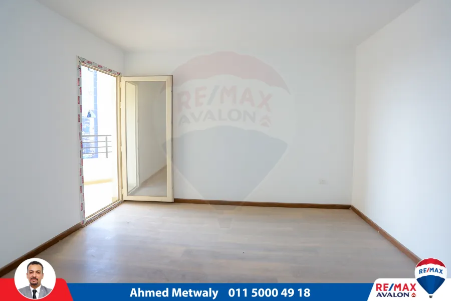 شقة للايجار 192 م سموحة الجديدة (ابراج الصيادلة )