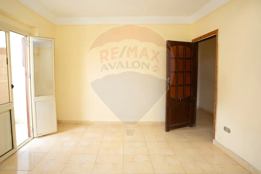 Apartment for sale 120 m in Sidi Gaber (Cleopatra - steps from Abu Kir Street)