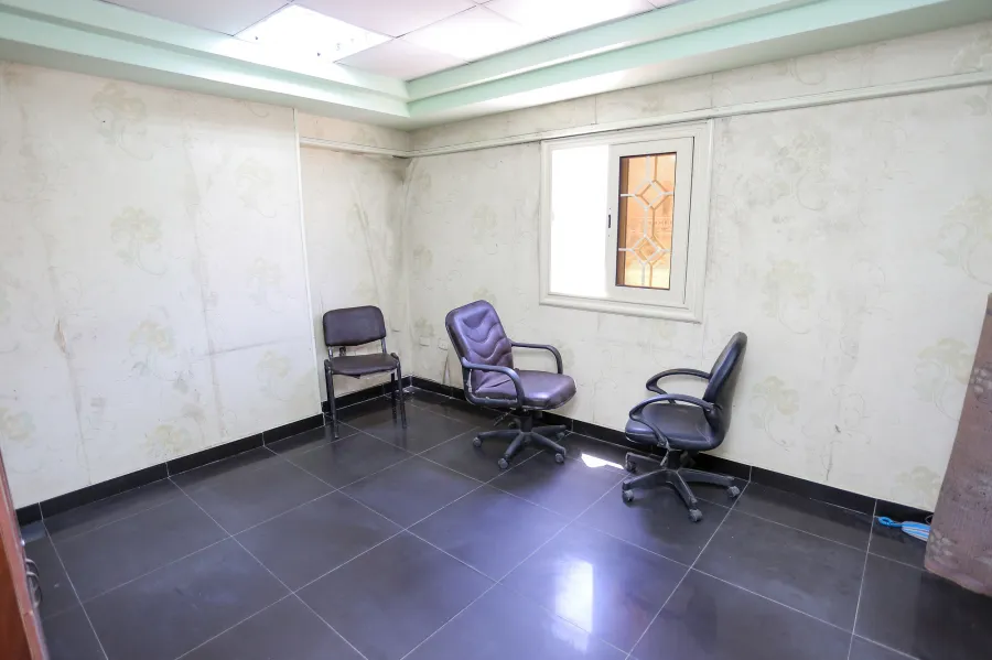 Apartment For Sale 165 m Smouha (Elnasr st.)- Residential & Administrative Use