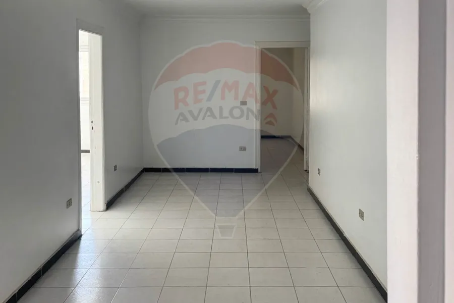 شقه للبيع 135 م رشدي ( ش سوريا )