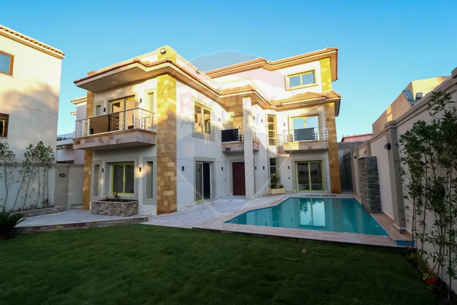 Standalone villa for sale King Mariout (Rashid Street) 420 m