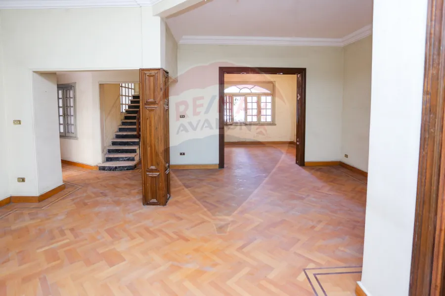 Administrative Unit For Rent 250 m Wabour Elmayya (Steps From Zweil Square) - suitable for all activities - Half finished