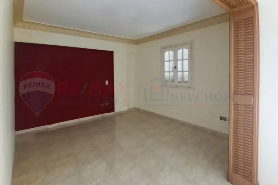 شقة للإيجار 175 م لوران (ش أبو قير)