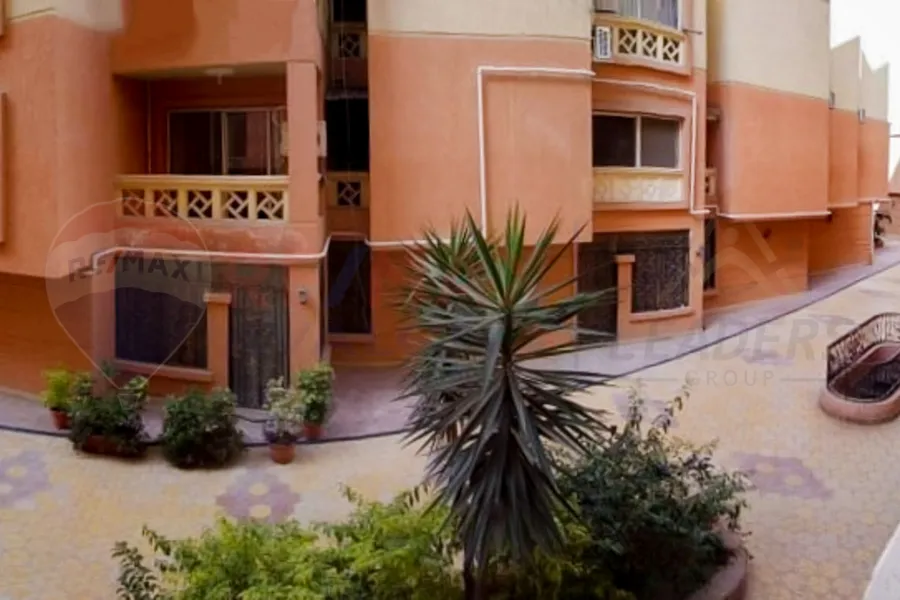 شقة للبيع 186 م سموحة (جراند فيل)