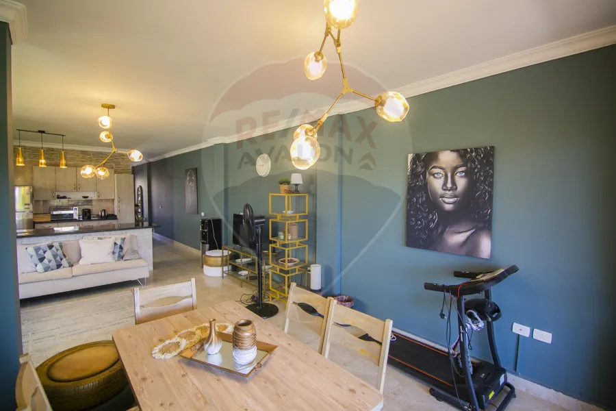 فيلا للبيع (ستيلا هايتس - سيدي عبد الرحمن) 230م