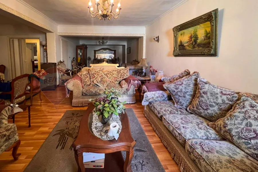 Furnished apartment for rent 140 m Kafr Abdo (Saint Jenny)