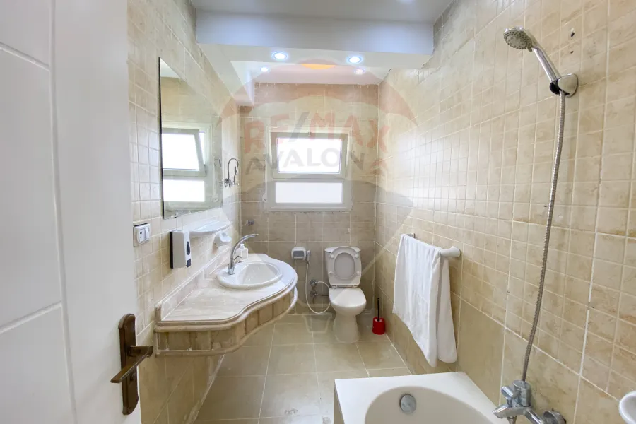 فيلا ستاند الون للبيع (سيدي كرير القوات المسلحة) 1,000 م