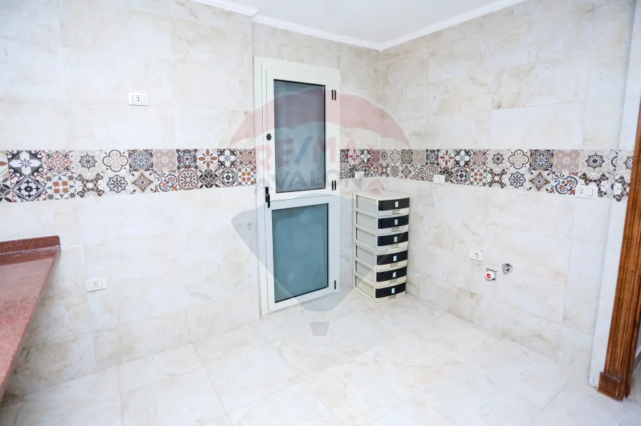 Apartment for sale 168 m Smouha (Elsaraya Gardens Compound)