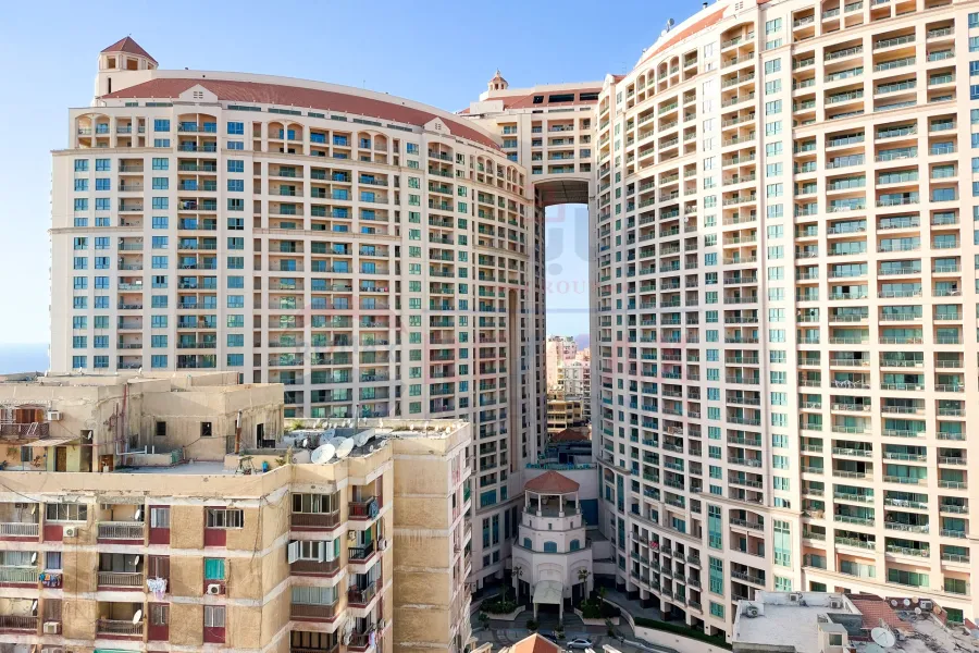 Apartment For Sale 180 m San Stefano (Steps From The Sea)
