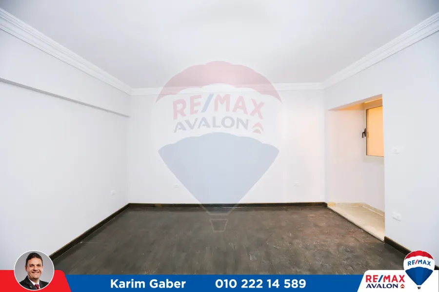 شقة للبيع 250م رشدي (شارع ابراهيم حلمي )-اول سكن