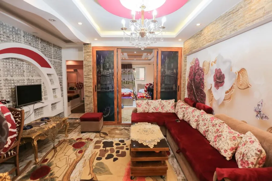 شقة للبيع 140م المندرة بحري -  ثاني نمره من البحر