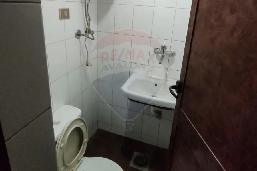 محل للبيع 86 م ميامي (ش جمال عبد الناصر)