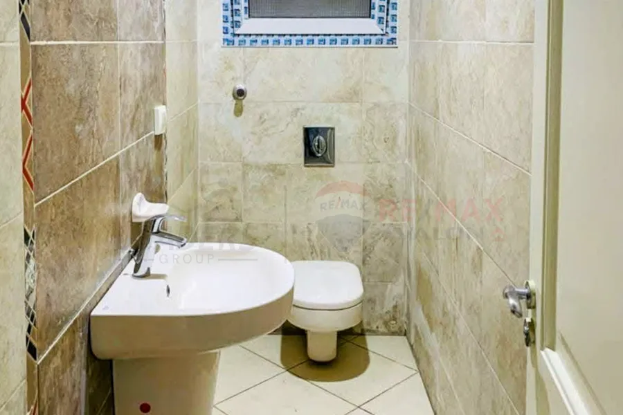 شقة للبيع 220 م سموحة (أبراج الصفوة)