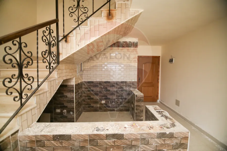 شقة دوبلكس للبيع (سيدي كرير - ش السنترال) 135 م