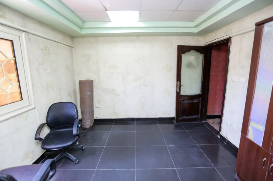 Apartment For Sale 165 m Smouha (Elnasr st.)- Residential & Administrative Use