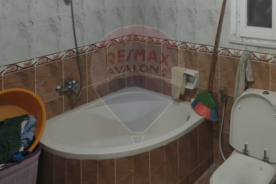 شقة للبيع 155 م بولكلي (أمام المستشفي الأهلي)