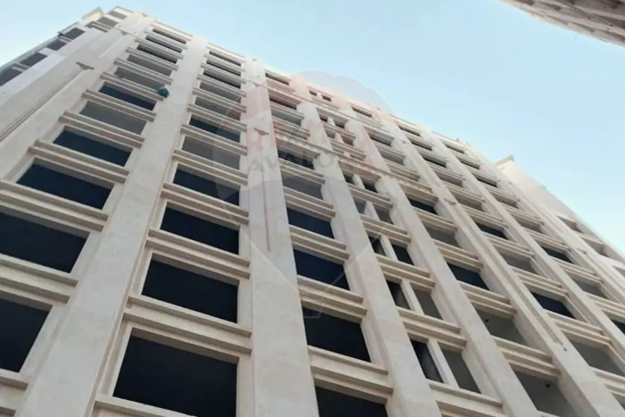 شقة للبيع 222 م سموحة ( فالوري أنطونيادس )