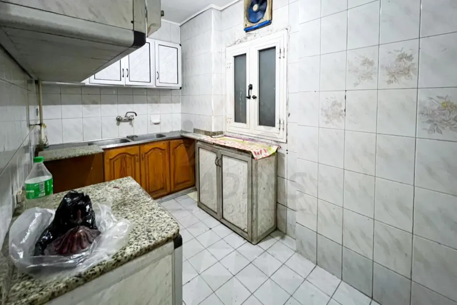 شقة للبيع 110 م سان ستيفانو (ش الكازينون)