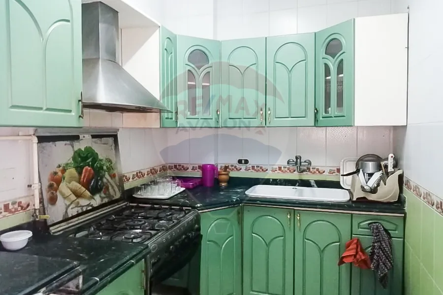 Apartment For Sale 120 m El Mandara ( Next To El Montaza Gardens.)