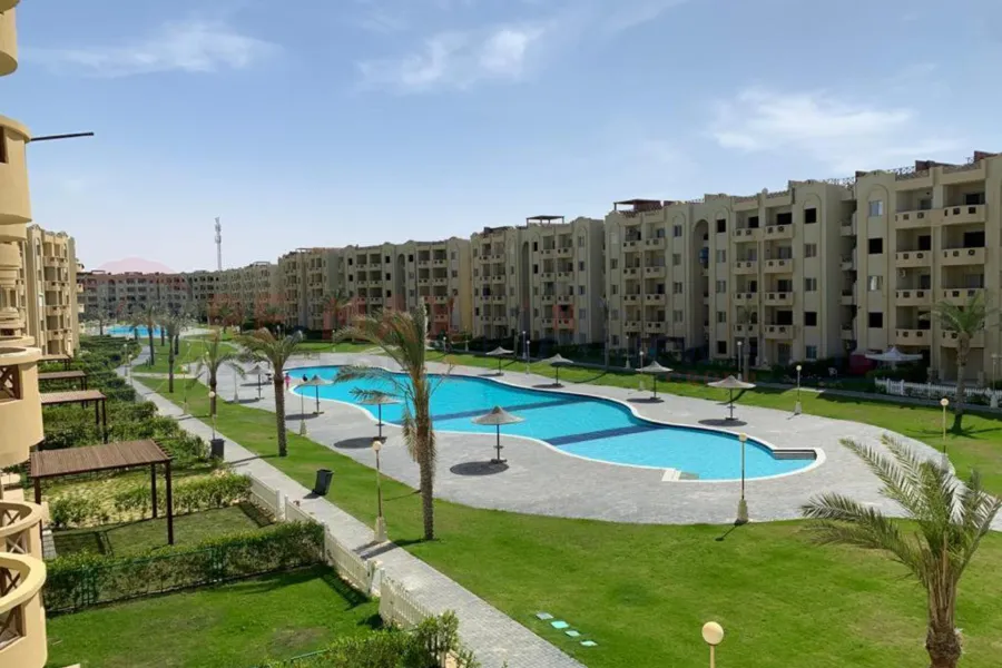 فيلا للبيع ( ستيلا هايتس ) الساحل